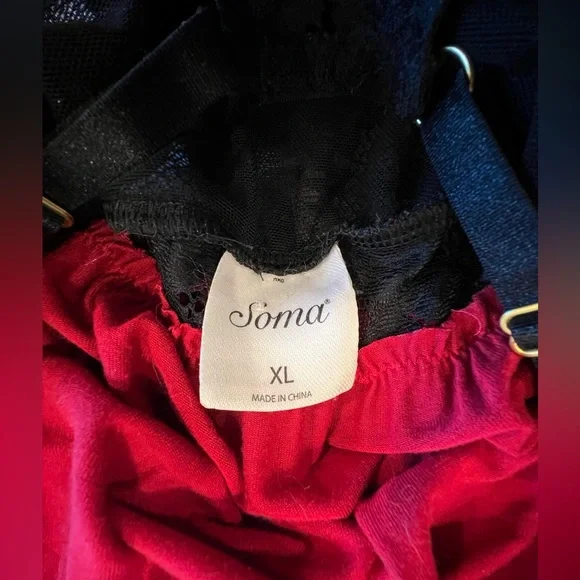 SOMA❤️2 Pc Elegant Red & Black Lace Sleepwear Set- Shorts & Lacy Cami Top - Picture 3 of 13